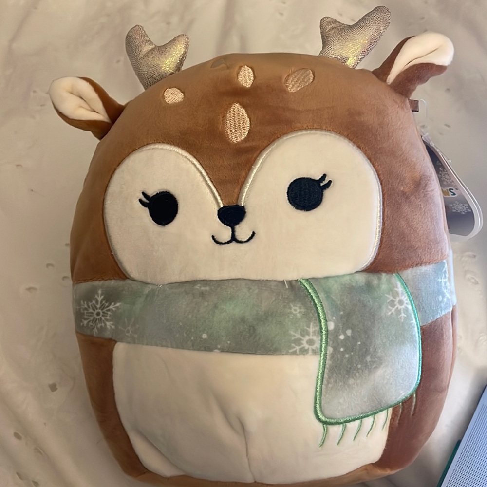 Dawn squishmallow